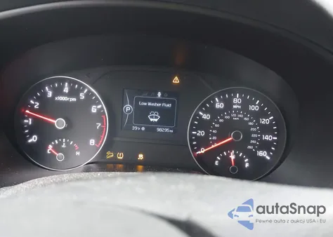 2018 Kia Sportage Lx z USA, uszkodzony, nr VIN KNDPMCAC4J7448344